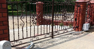 Купить дистанционные ворота Людиново, цена от 4064 руб.