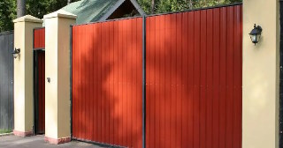 Купить ворота из профнастила Людиново, цена от 4064 руб.